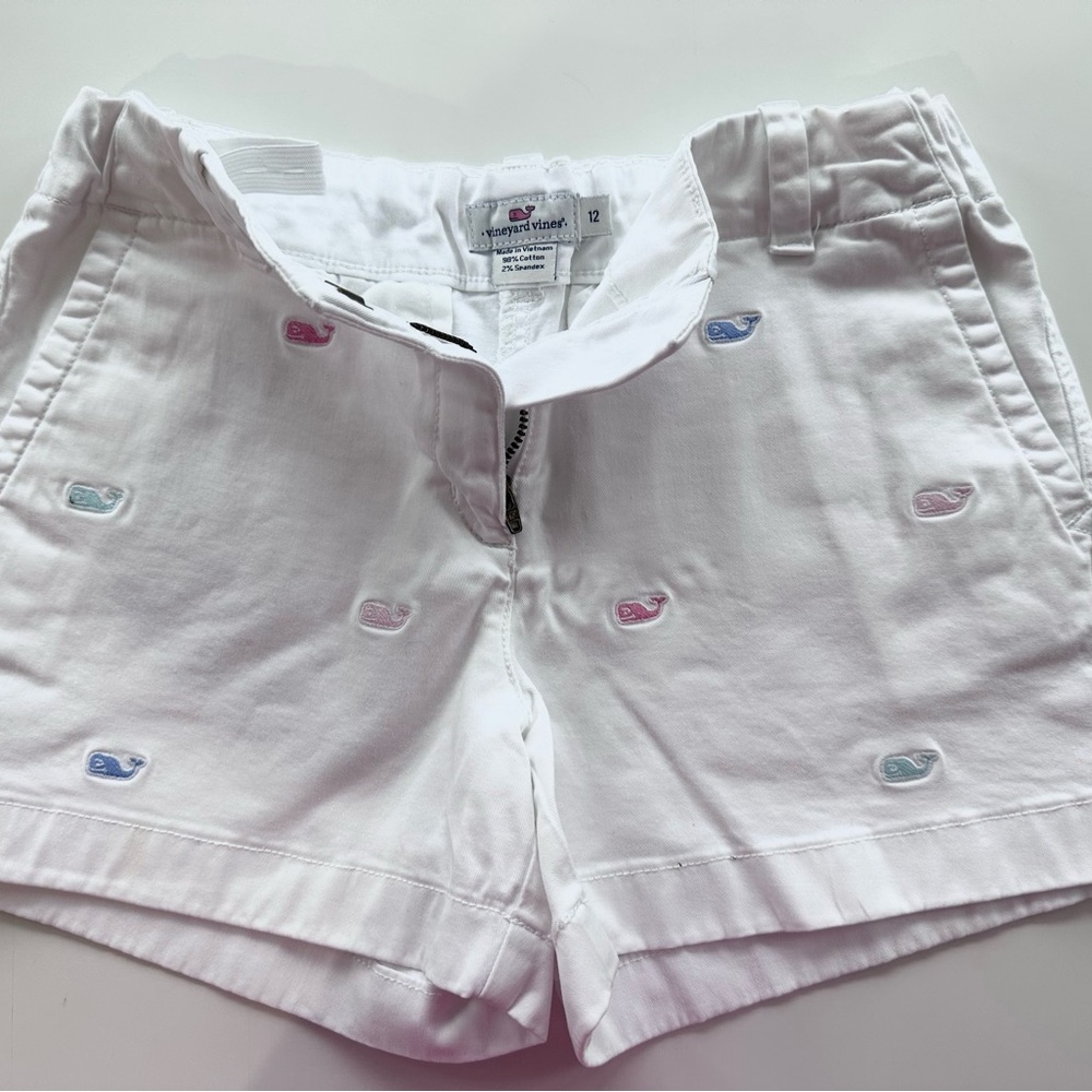 Vineyard Vines Girls White Shorts with Embroidered Whales Size 12